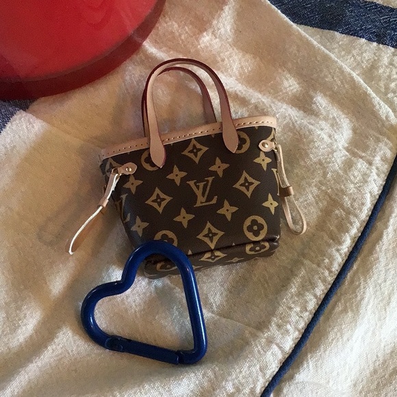 Adorable! Labubu Doll LV Neverfull Purse Charm Toy Accessory - Picture 6 of 6